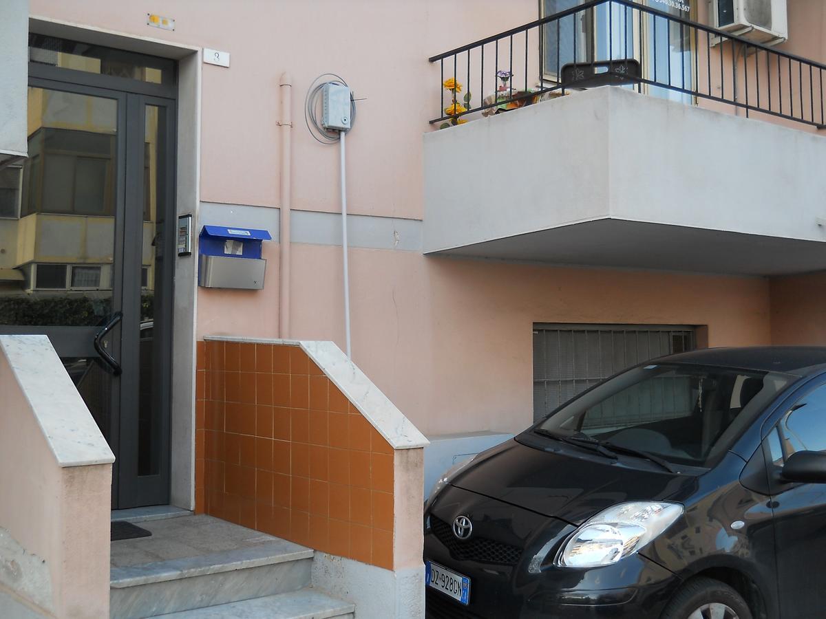 Al Relax Bed and Breakfast Cagliari Buitenkant foto