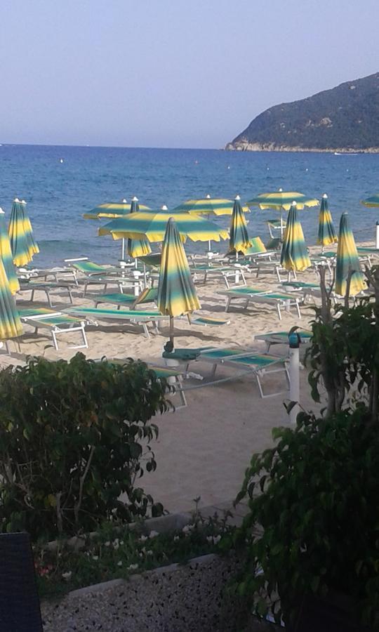 Al Relax Bed and Breakfast Cagliari Buitenkant foto